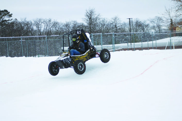 Racing on ice | News, Sports, Jobs - The Mining Gazette